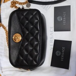 Authentic $1500 versace crossbody shoulder bag camera lamb medusa italy virtus